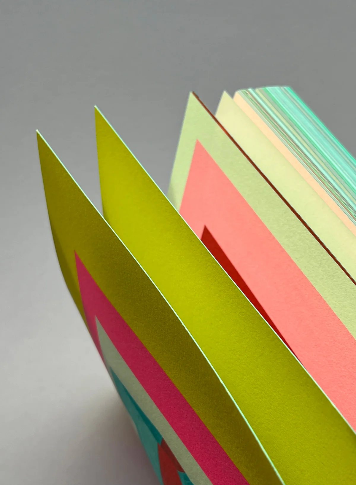 Book: Inside The New Shopping Bag - Image 7