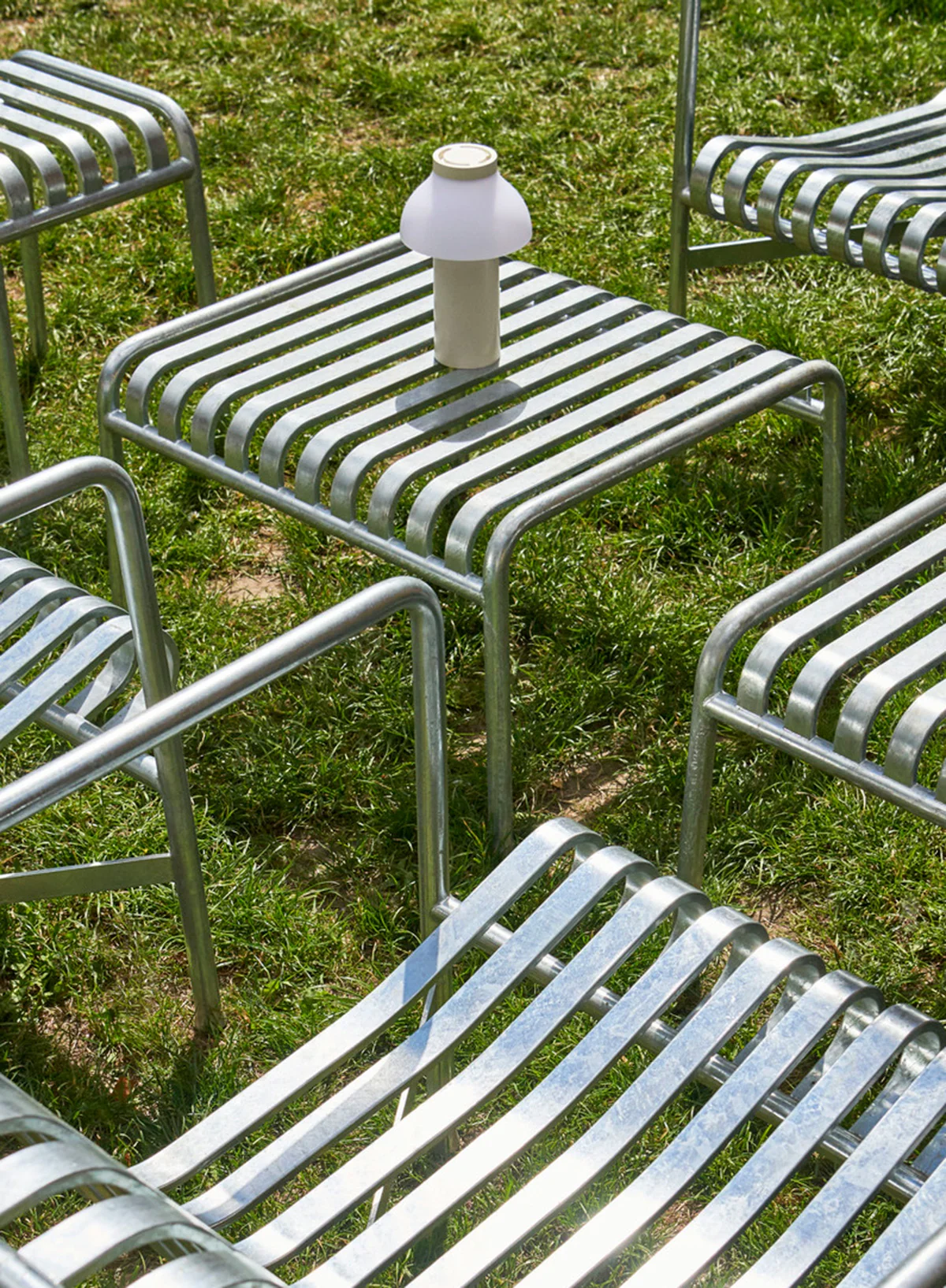 Palissade Ottoman, Galvanised Steel - HAY - Image 3