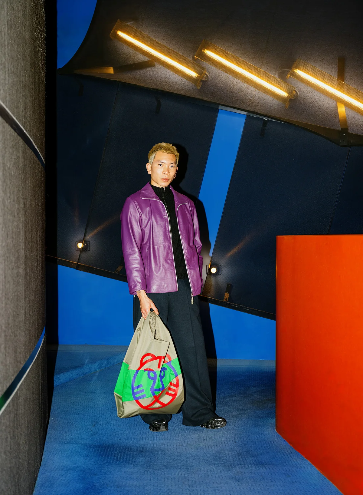 The New Shopping Bag Clay & Greenscreen Tiger Large - Image 3